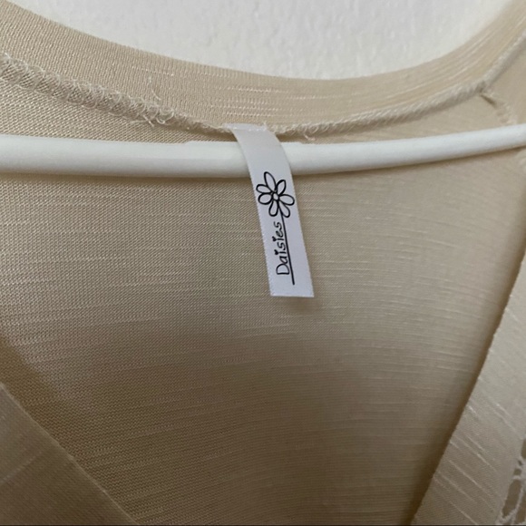 Daisies Lace Boho/Hippie Chic Button-Up Top - Picture 3 of 5